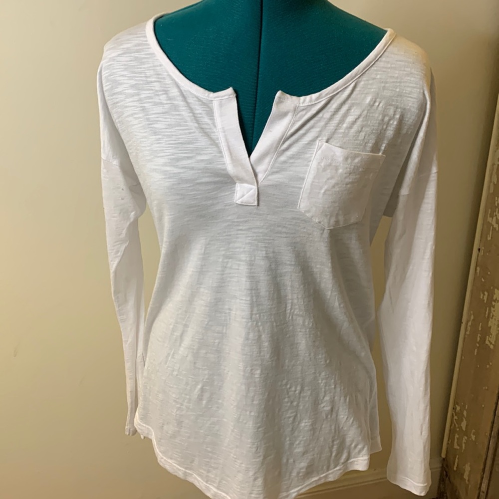 Vineyard Vine top